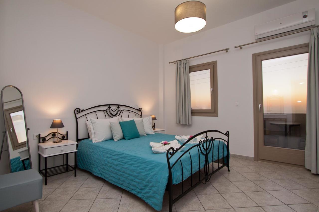 Nemesis Aparthotel Фира Екстериор снимка